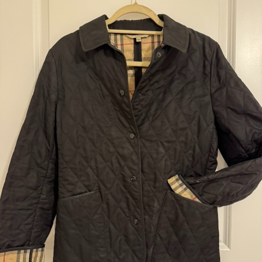 Burberry London Women's Quilted Jacket Black Check Lining XS | Classic Nova Chec